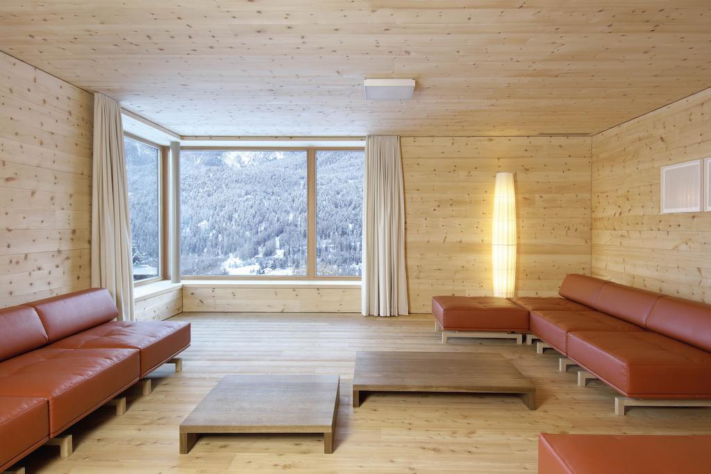 Scuol Youth Hostel Bagian luar foto